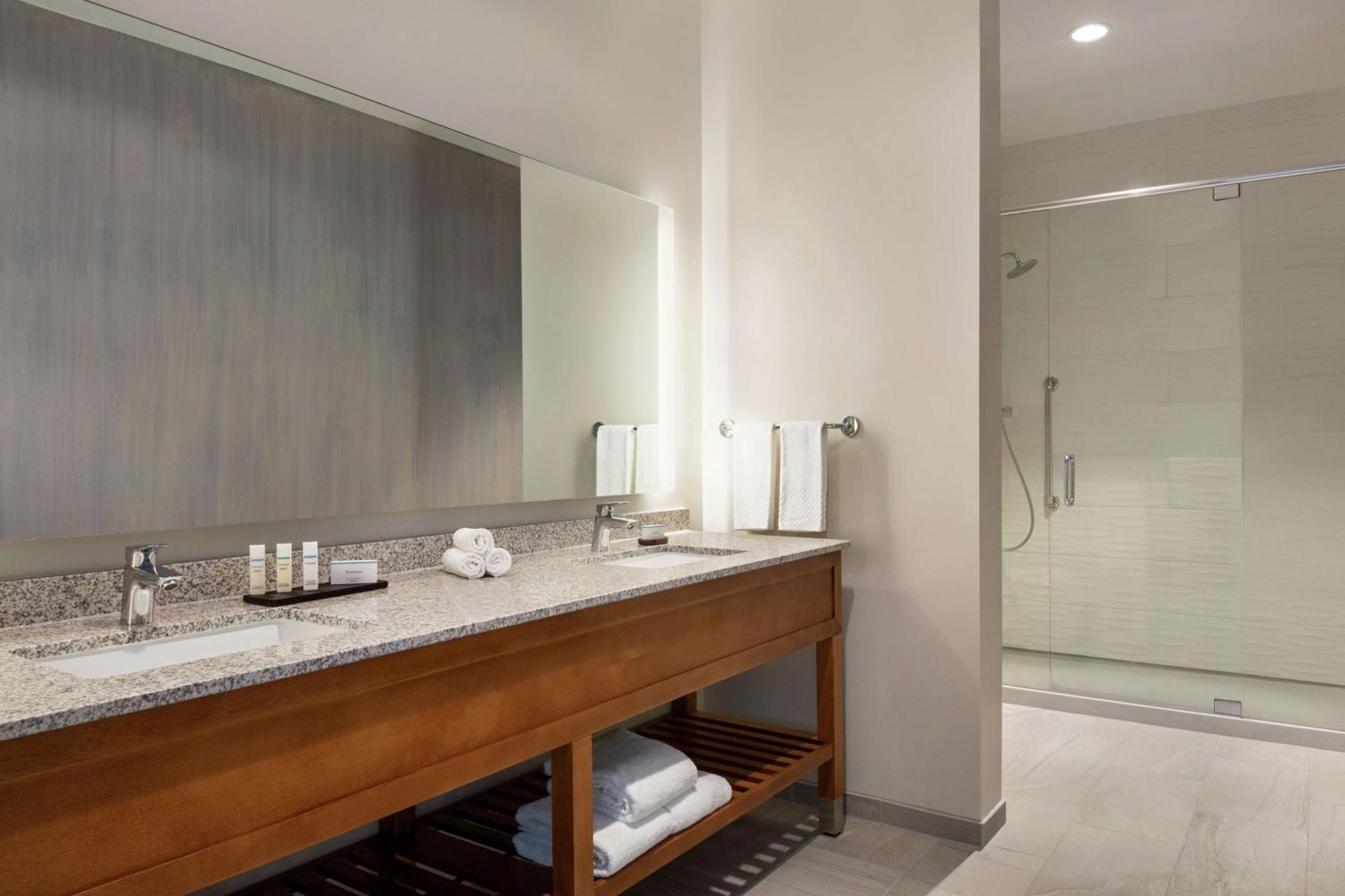 Embassy Suites By Hilton Sarasota Luaran gambar